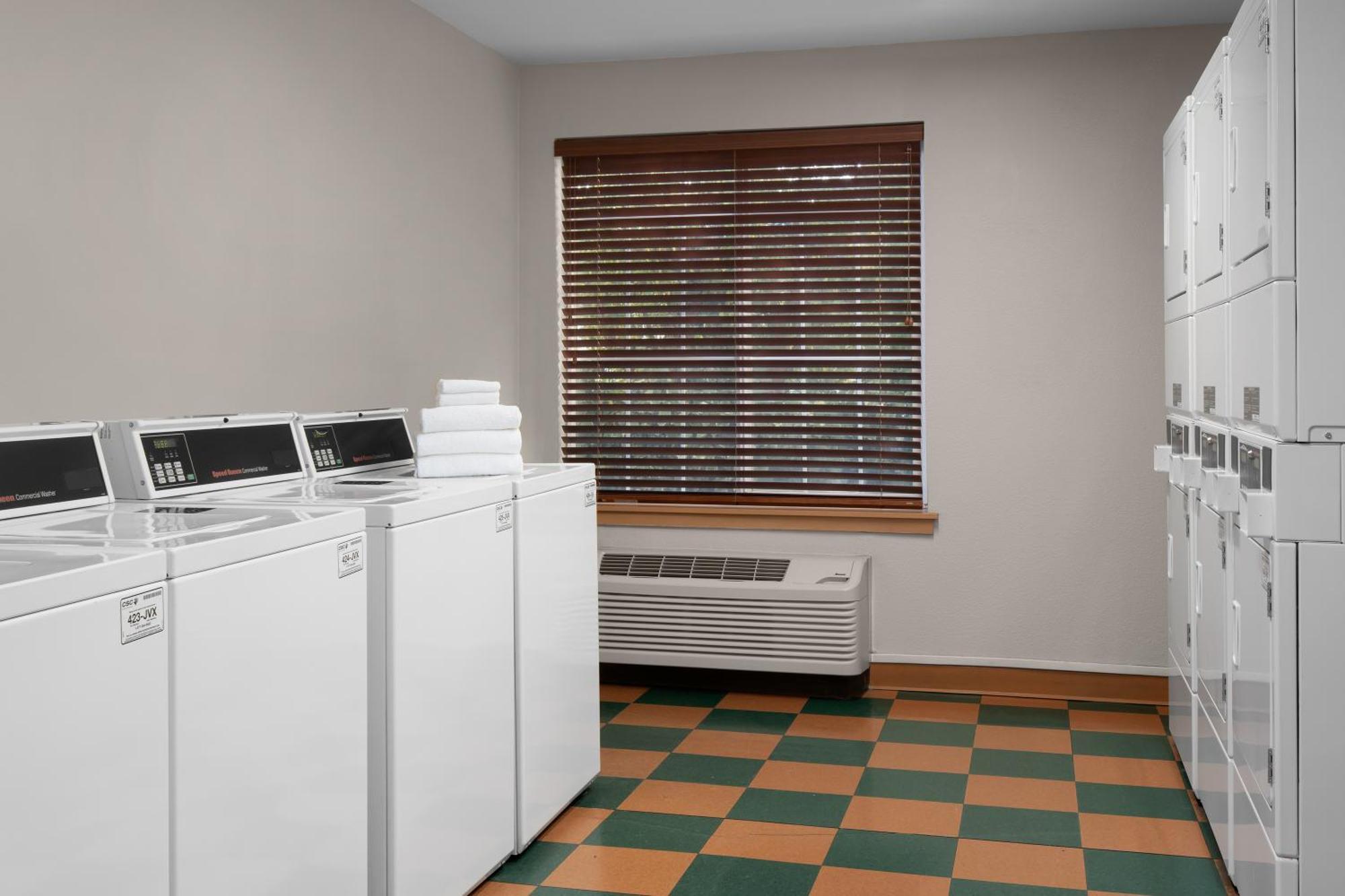 Larkspur Landing Extended Stay Suites Roseville Exteriör bild